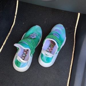 Human race youth pack